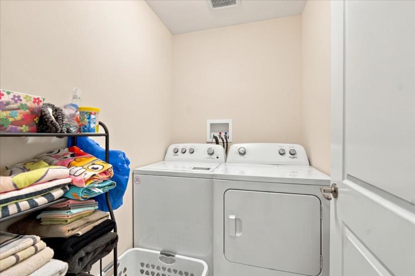 Property listing for 125 Sunflower Pl., Welland, ON