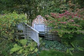 Property listing for 908 Bishop Pl., Ancaster, ON