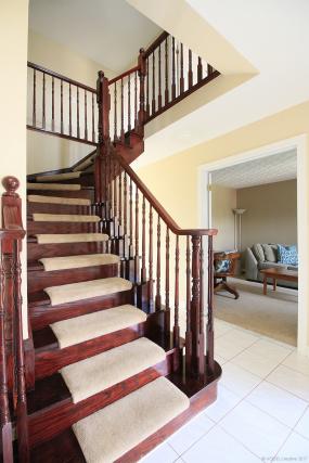 Property listing for 39 Benvenuto Cres., Hamilton, ON