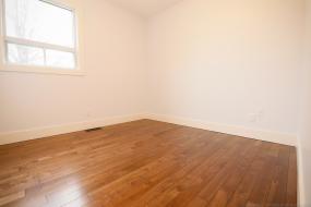 Property listing for 69 East 22nd St., Hamilton, ON