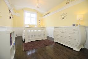 Property listing for 85 Meadow Wood Cres., Stoney Creek, ON
