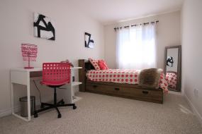 Property listing for #2-55 Madonna Dr., Hamilton, ON