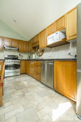 Property listing for 55 Chatham St., Hamilton, Ontario