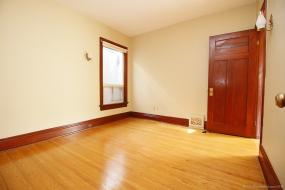 Property listing for 111 Gladstone Ave., Hamilton, Ontario