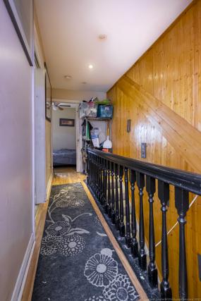 Property listing for 7 Madison Ave., Hamilton, ON