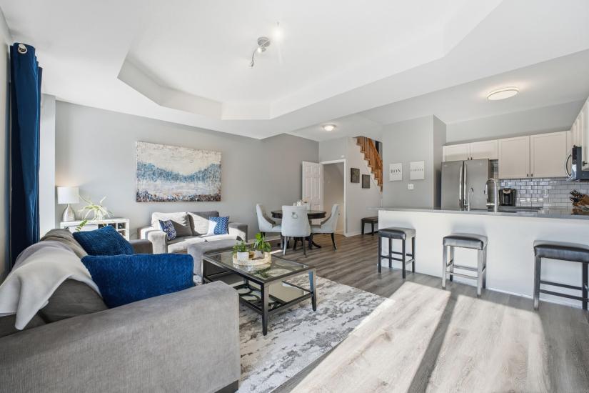 Property listing for 115 Benziger Lane, Stoney Creek, ON