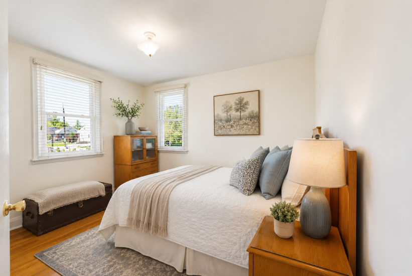 Property listing for 257 West 2nd St., Hamilton, ON