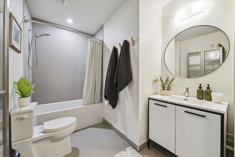 Property listing for #1901-385 Winston Rd., Grimsby, ON