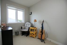 Property listing for #10-201 Westbank Trail, Stoney Creek, ON