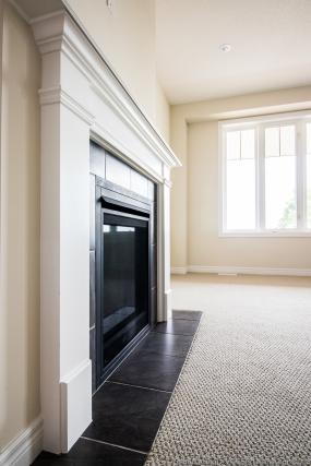 Property listing for 84 Dunrobin Lane, Grimsby, ON