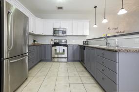 Property listing for 4346 Lindsey Cres., Beamsville, ON