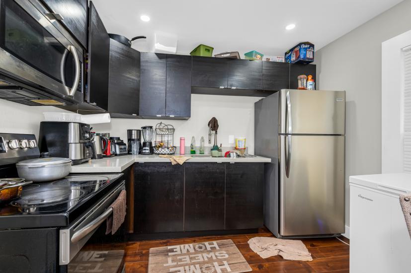 Property listing for 5 Cumberland Ave., Hamilton, ON