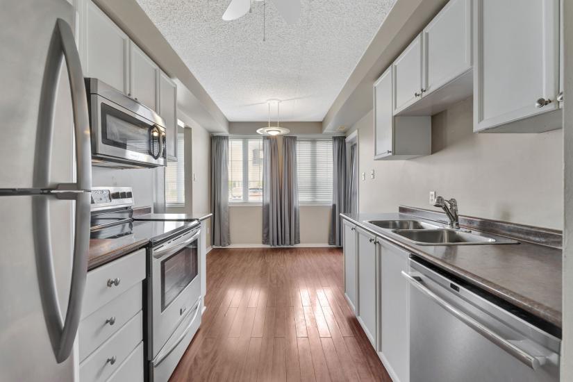 Property listing for #101-500 Silverbirch Blvd., Mount Hope, ON