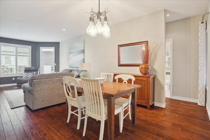 Property listing for 62 Gaddye Lane, Binbrook, ON