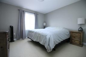 Property listing for #72-6 Chestnut Dr., Grimsby, ON
