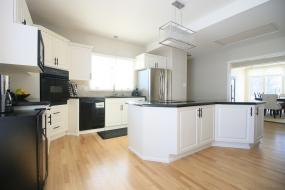 Property listing for 1880 Glancaster Rd., Ancaster, ON