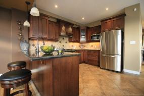 Property listing for 183 Tanglewood Dr., Binbrook, Ontario