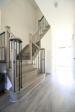 Property listing for 15 Pagebrook Cres., Stoney Creek, Ontario