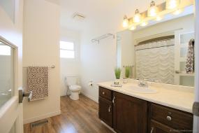 Property listing for 9 Barbara St., Smithville, Ontario