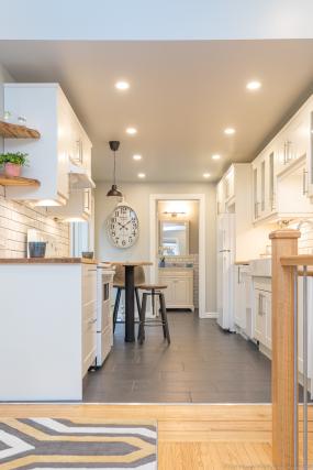 Property listing for 232 Emerald St. N., Hamilton, ON