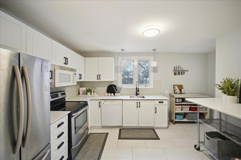 Property listing for 171 Paling Ave., Hamilton, ON