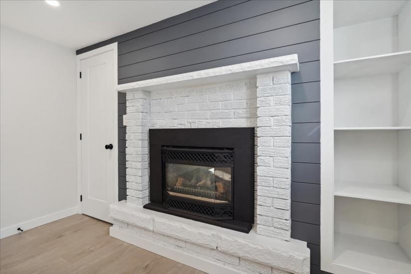 Property listing for L-14 Pembroke Ave., Brantford, ON