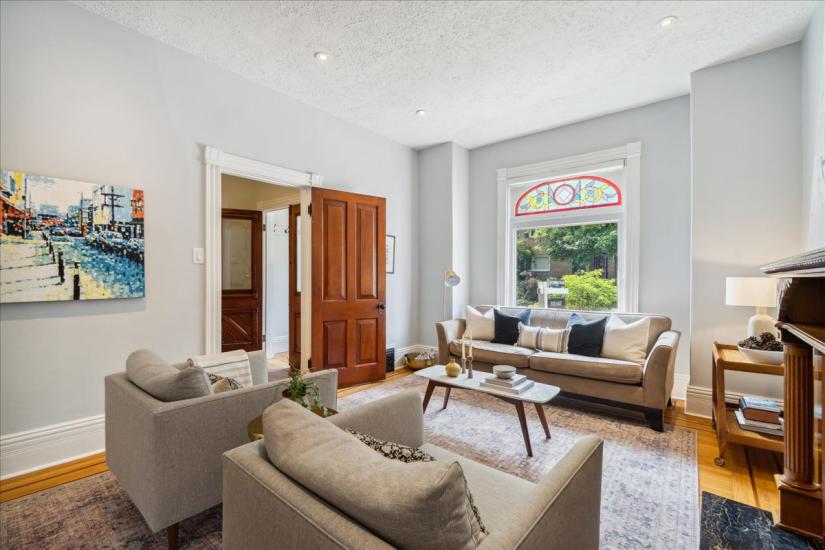 Property listing for 179 Hess St. S., Hamilton, ON