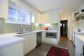 Property listing for 132 Dromore Cres., Hamilton, Ontario