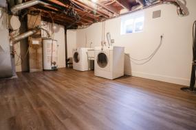 Property listing for 69 East 22nd St., Hamilton, ON