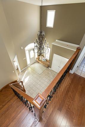 Property listing for 48 Gregorio Court, Ancaster, ON