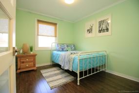 Property listing for 9 Barbara St., Smithville, Ontario