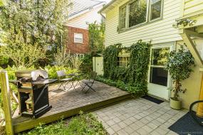Property listing for 143 Cline Ave. S., Hamilton, ON
