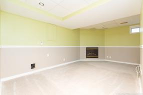 Property listing for #27-75 Ryan's Way, Waterdown, ON