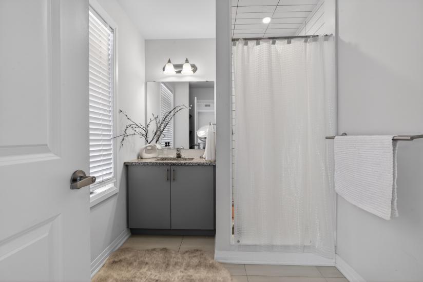 Property listing for #38-2 Willow St., Paris, ON