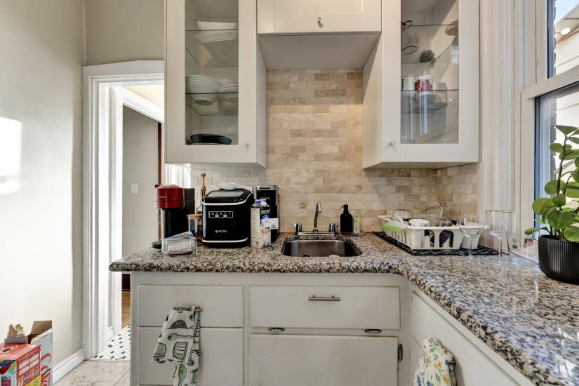 Property listing for 70 Belview Ave., Hamilton, ON