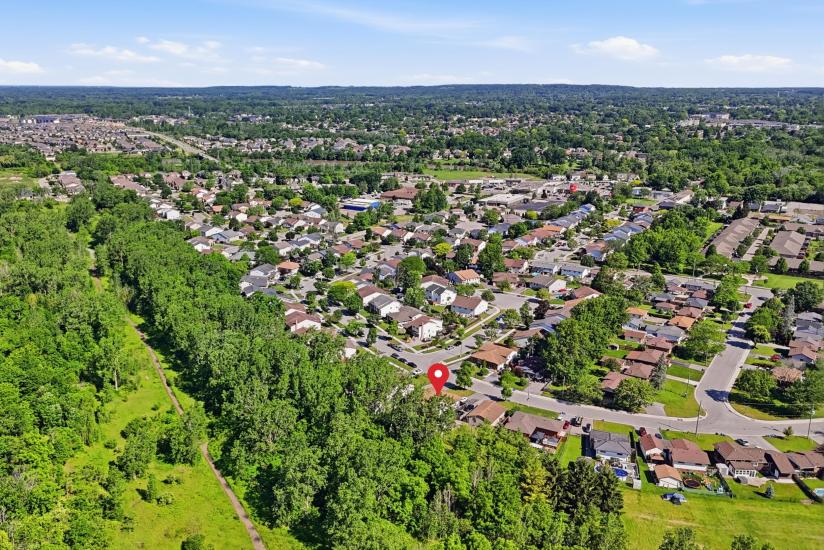 Property listing for 42 Terrace Ave., Welland, ON