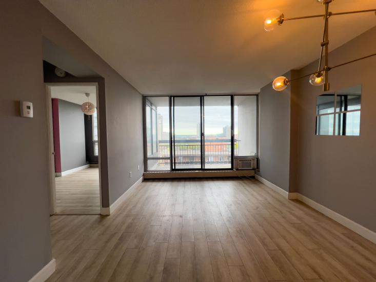 Property listing for #1001-150 Charlton Ave. E., Hamilton, ON