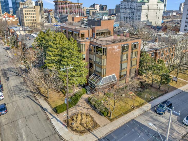 Property listing for #601-28 Duke St., Hamilton, ON