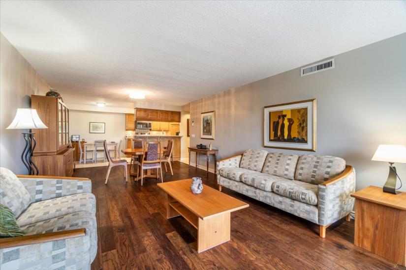 Property listing for #208-990 Golf Links Rd., Ancaster, ON