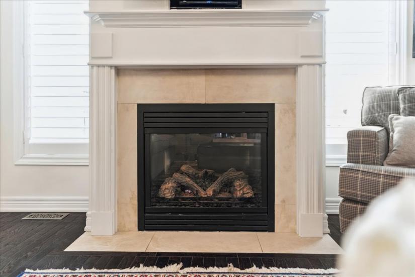 Property listing for 36 Forest Valley Cres., Dundas, ON
