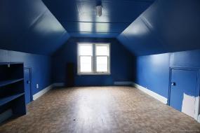 Property listing for 111 Gladstone Ave., Hamilton, Ontario
