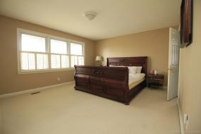 Property listing for 675 Scenic Dr., Hamilton, ON