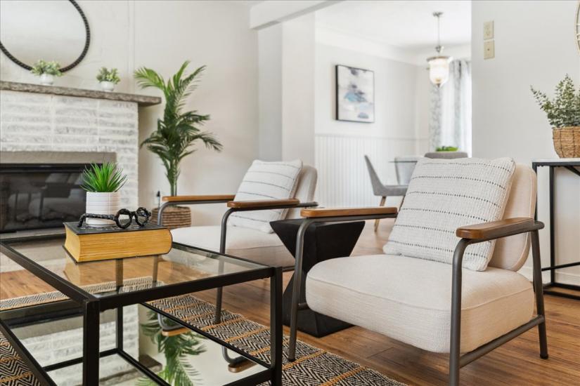 Property listing for 23 Lorne Ave., Hamilton, ON