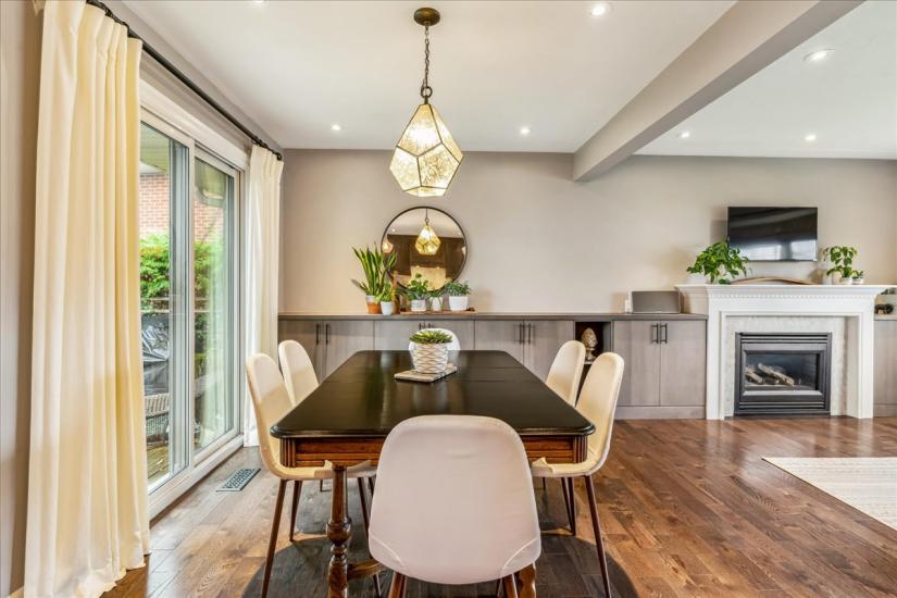 Property listing for 9 Holbrook Rd., Hamilton, ON