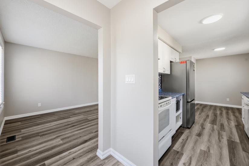Property listing for 42 Terrace Ave., Welland, ON