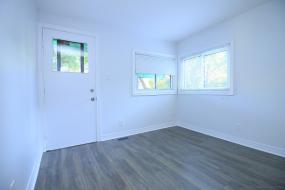 Property listing for 95 Garfield Ave. S., Hamilton, ON