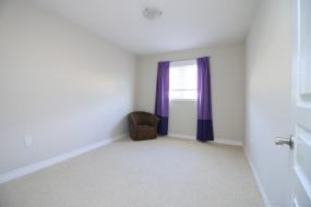 Property listing for 94 Bloom Cres., Hamilton, Ontario