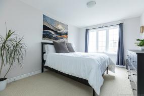 Property listing for #8-11 Stockbridge Gardens, Stoney Creek, ON