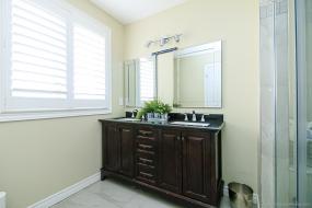 Property listing for 6 Highbury Dr., Hamilton, ON