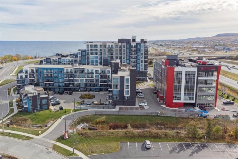 Property listing for #149-16 Concord Place, Grimsby, ON